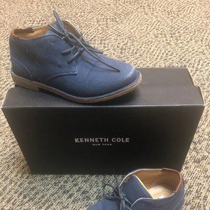Boys size 13 Kenneth Cole Real Deal in Navy
